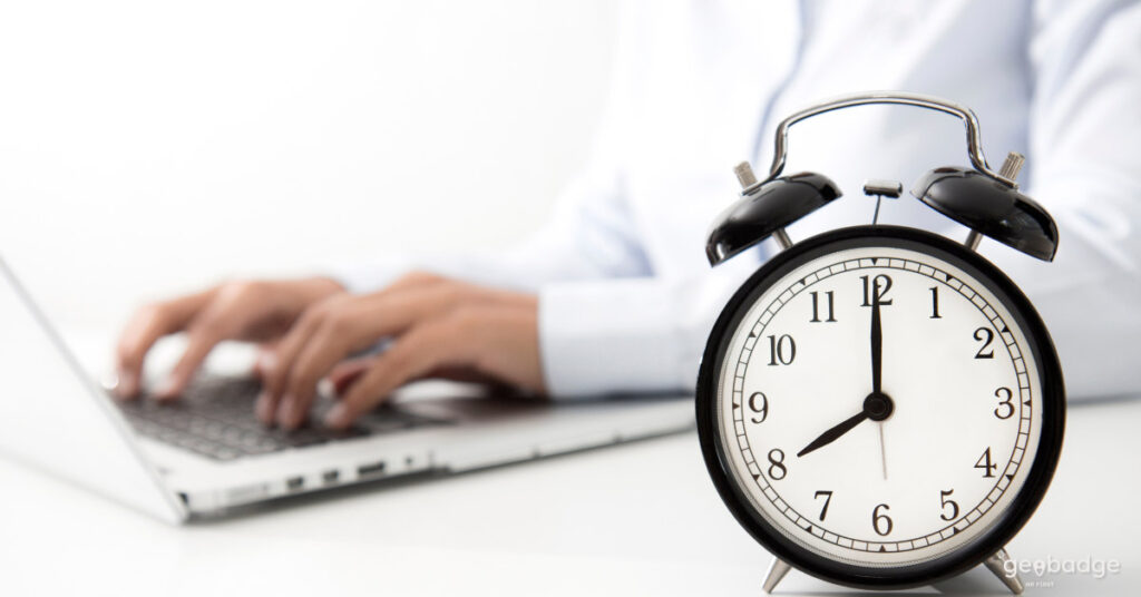 Riduzione orario di lavoro: normativa, come funziona, casistiche ed esempi. Guida completa per datori di lavoro